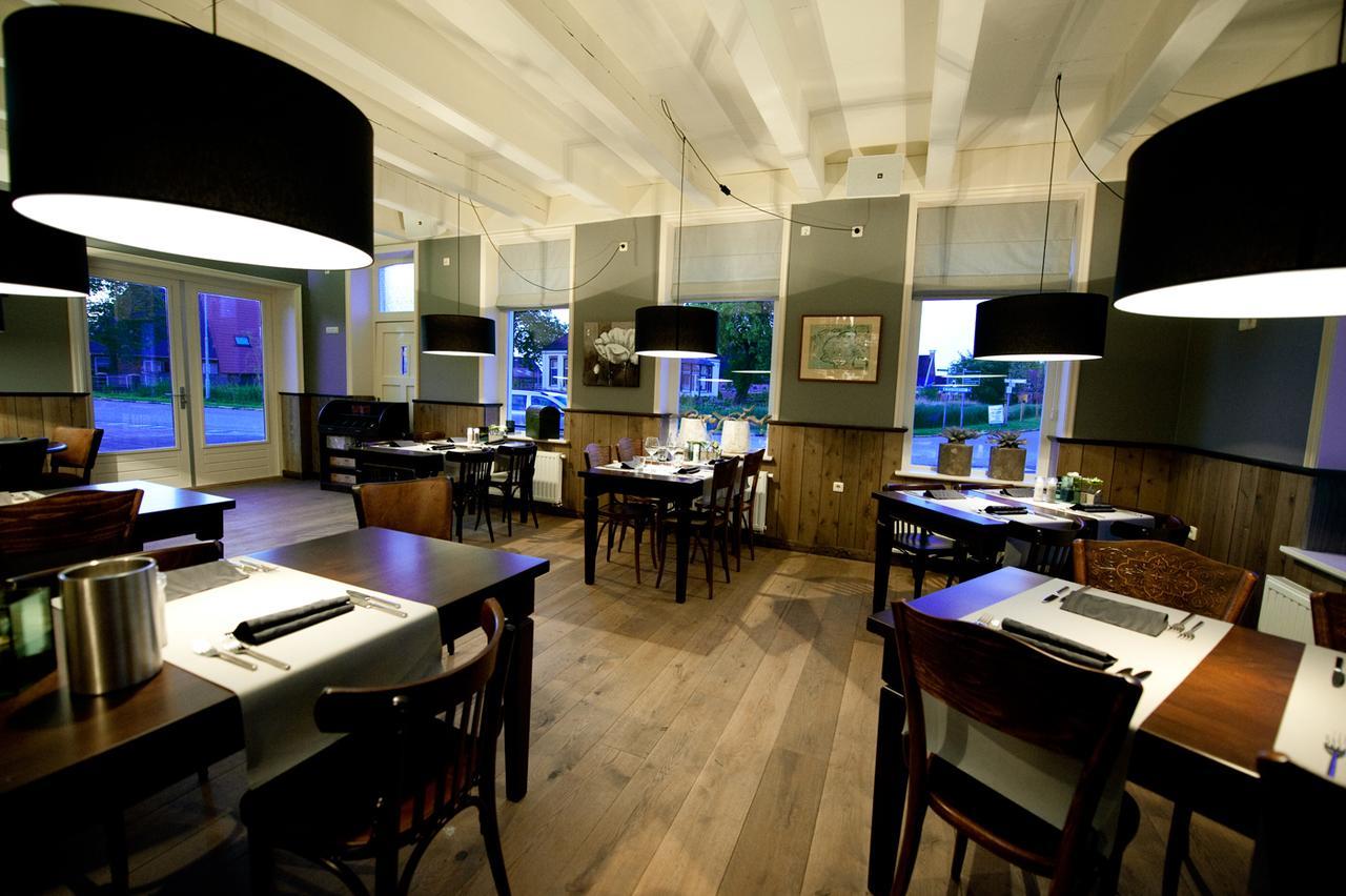 Hotel Restaurant Wad Oars Anjum Kültér fotó
